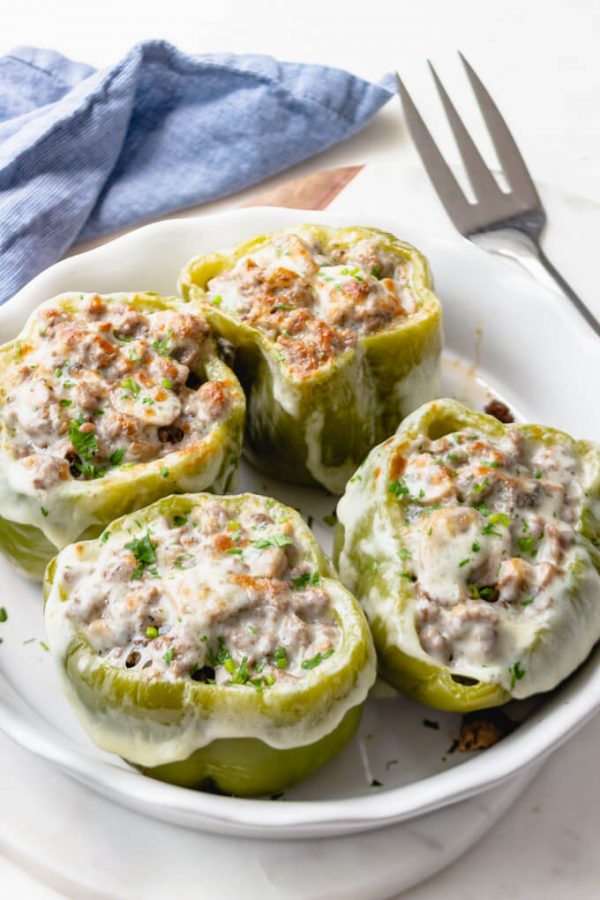 Easy Philly Cheesesteak Stuffed Peppers (low carb, keto)
